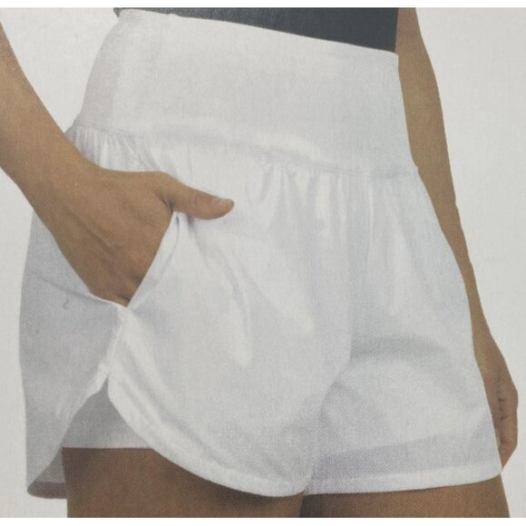 Spyder Pants - Spyder Active Women's Woven Athletic Lined Shorts (White, X-Large)